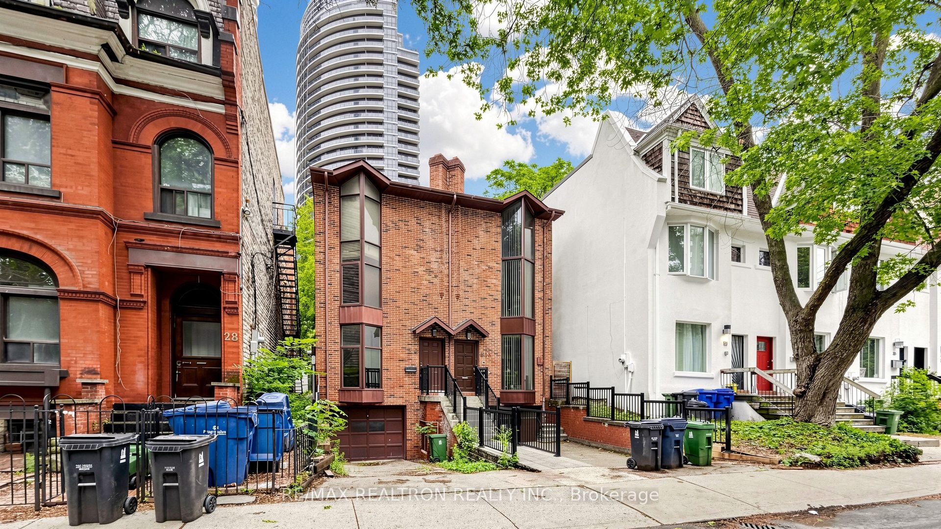 30 Mcgill Street, Toronto, ON, M5B 1H2