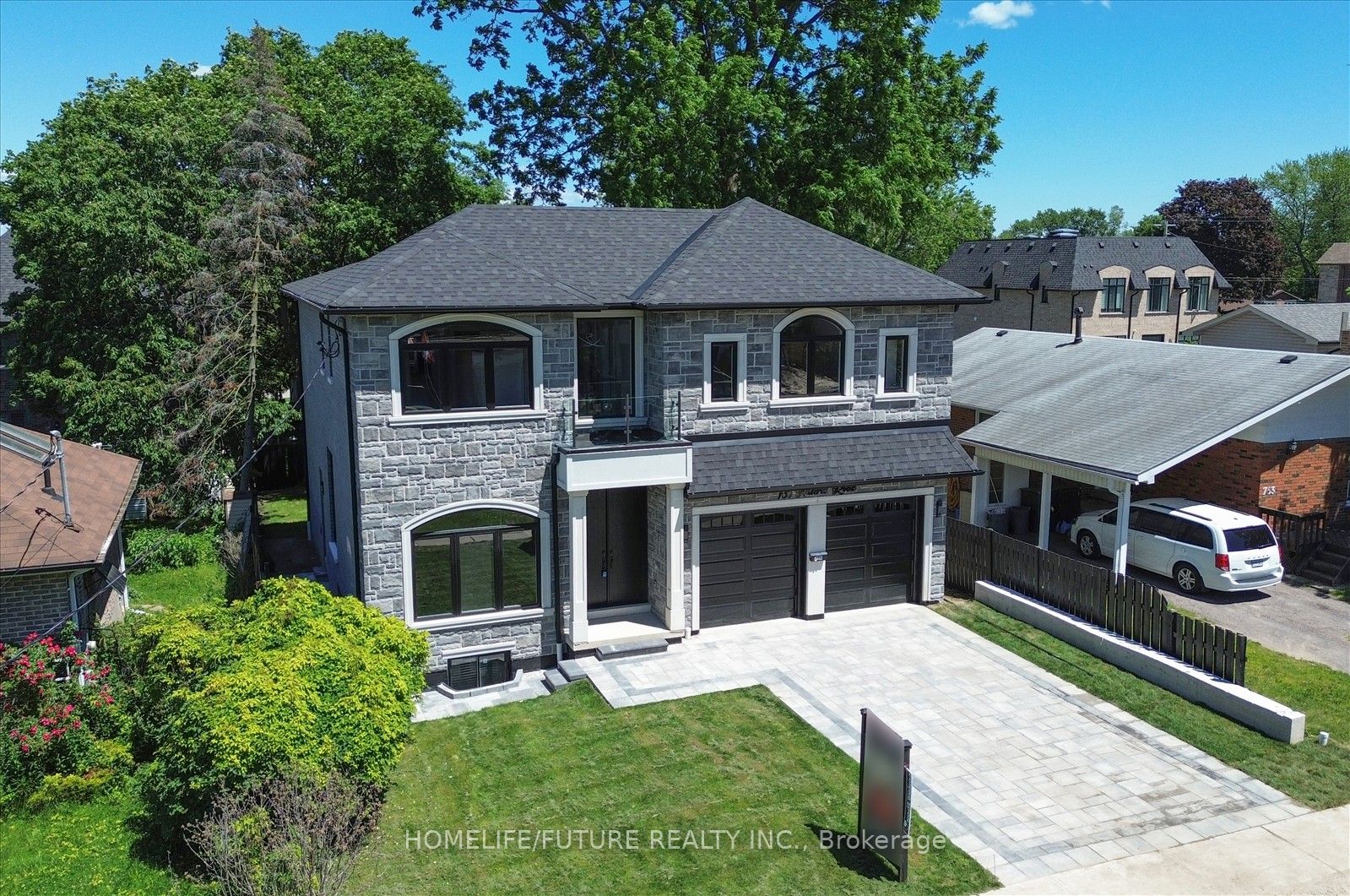 735 Hillcrest Road, Pickering, ON, L1W 2P3 photo 5