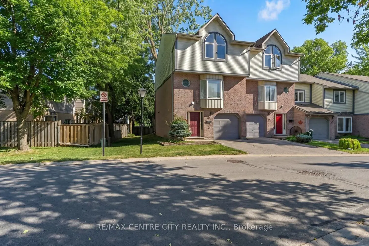 9 Ailsa Place 42 photo 2