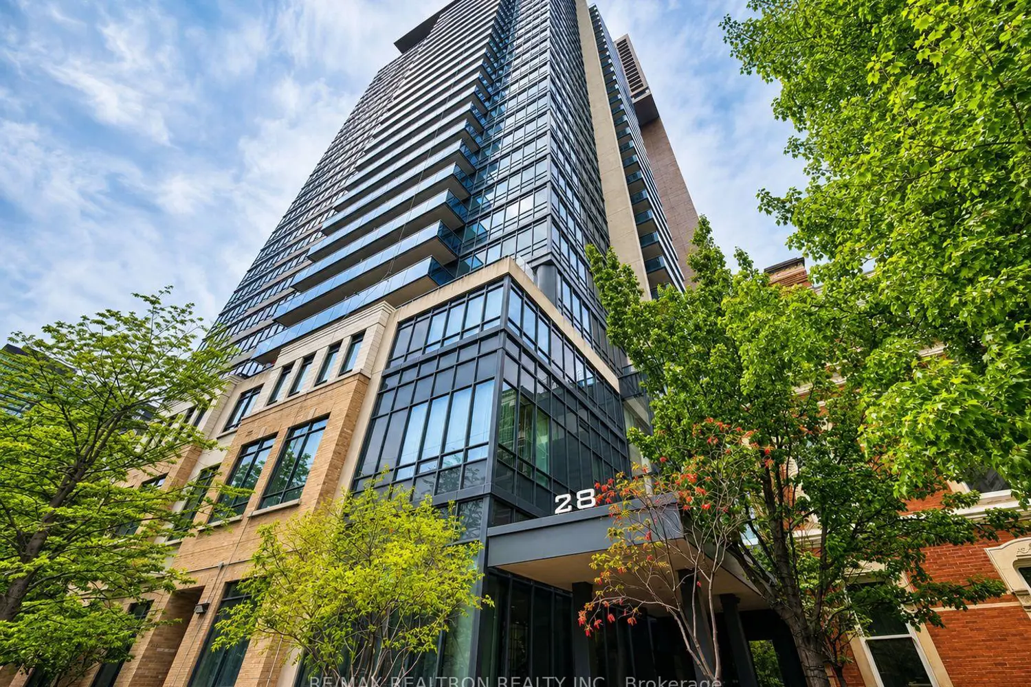 28 Linden Street 605