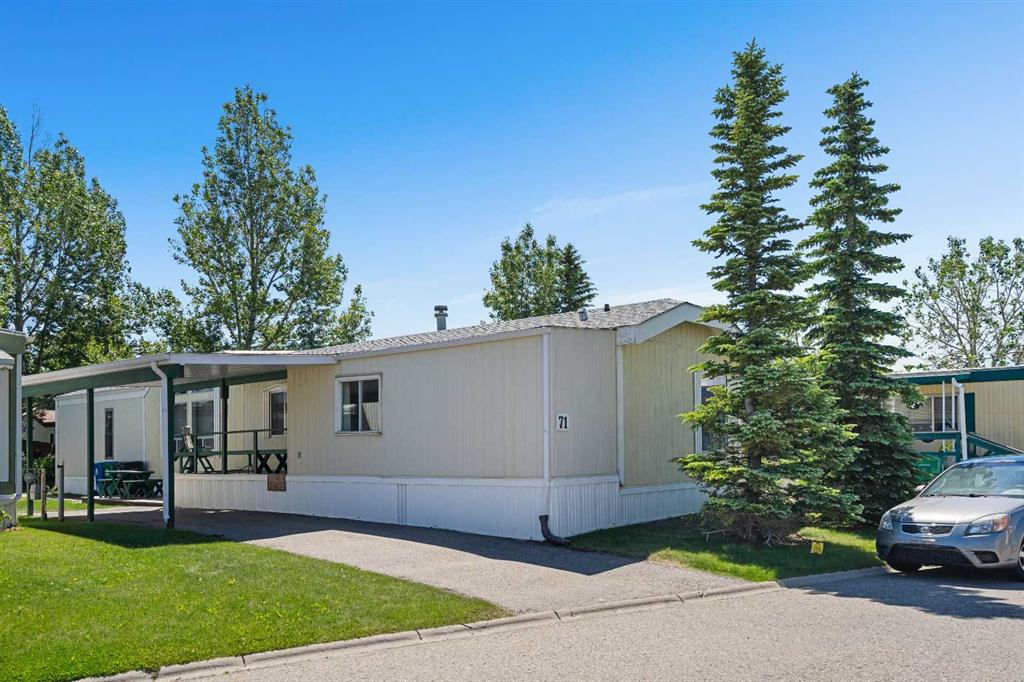 71-99 Arbour Lake Road NW, Calgary, AB, T3G 4E4