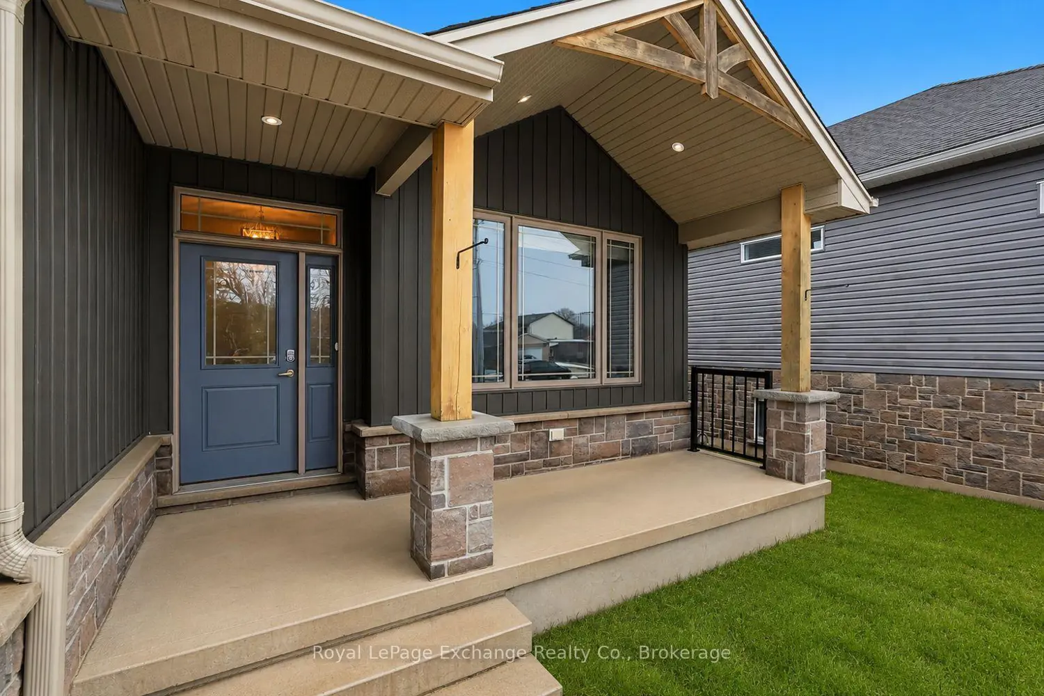 56 Chesley Street photo 4