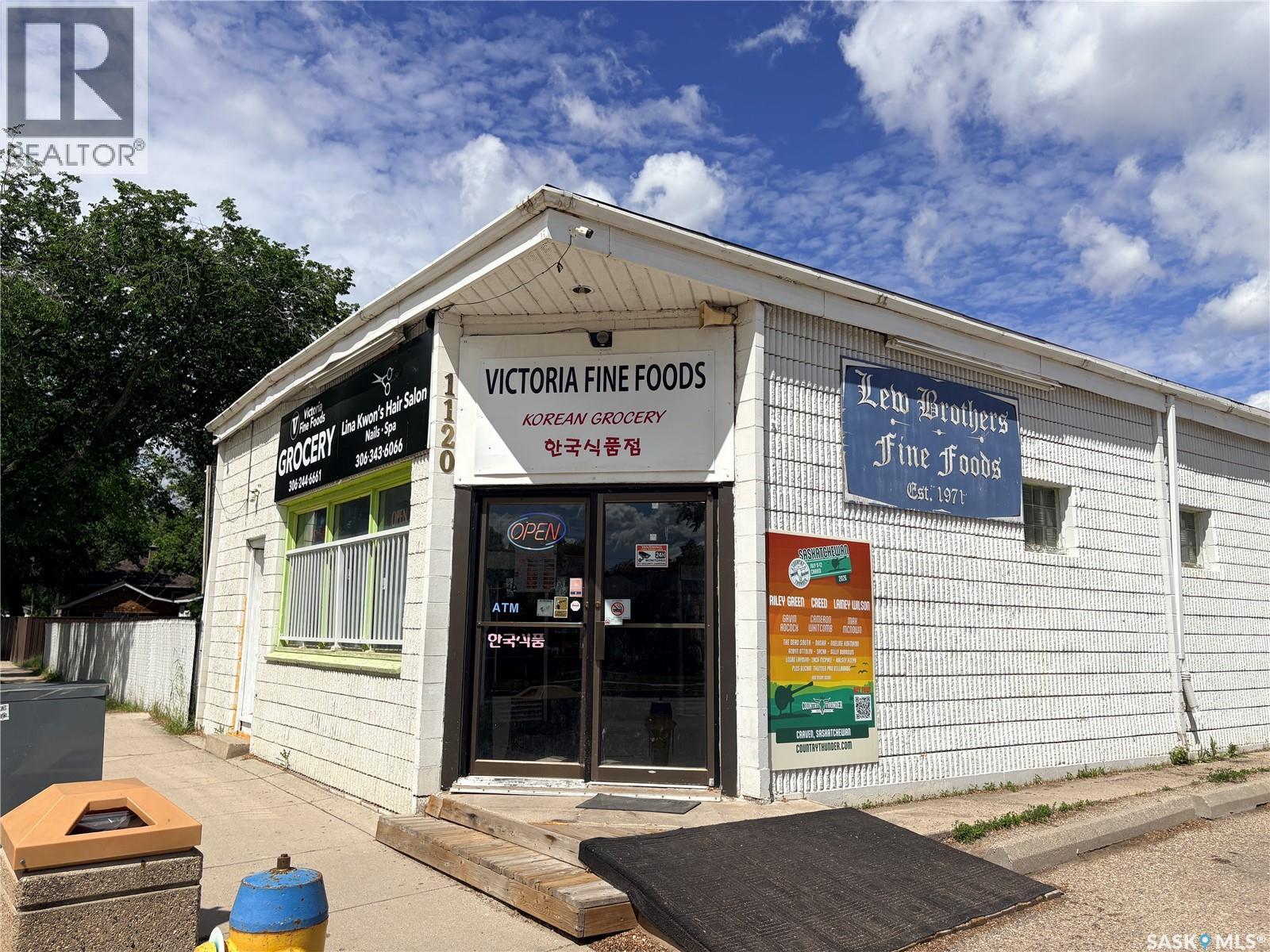 1120 11th Street W, Saskatoon, SK, S7M1G8