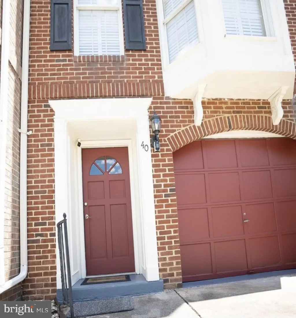 40 Victoria Square, Frederick, MD 21702 photo 3