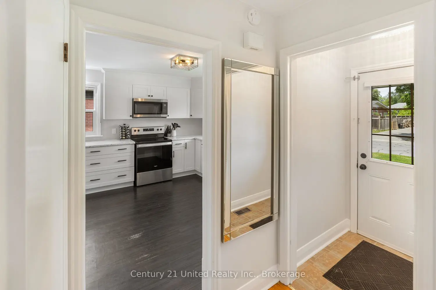 641 Harold Drive photo 3