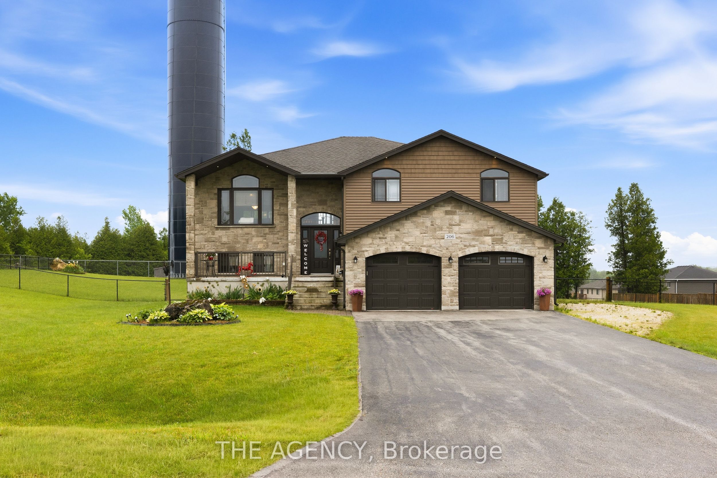 206 Meredith Way, Chatsworth, ON, N0H 1G0