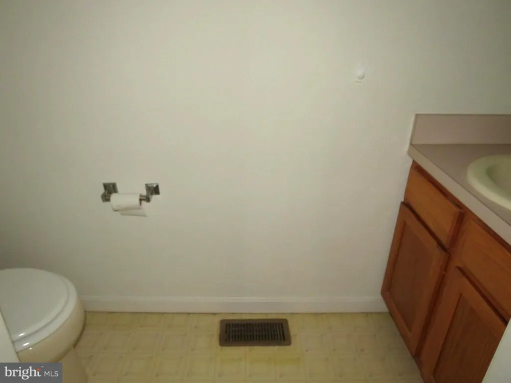 4287 Cullen Parkway, Crisfield, MD 21817