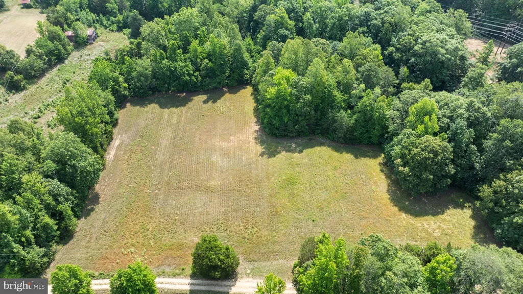 5950 Foster Lane, Hughesville, MD 20637