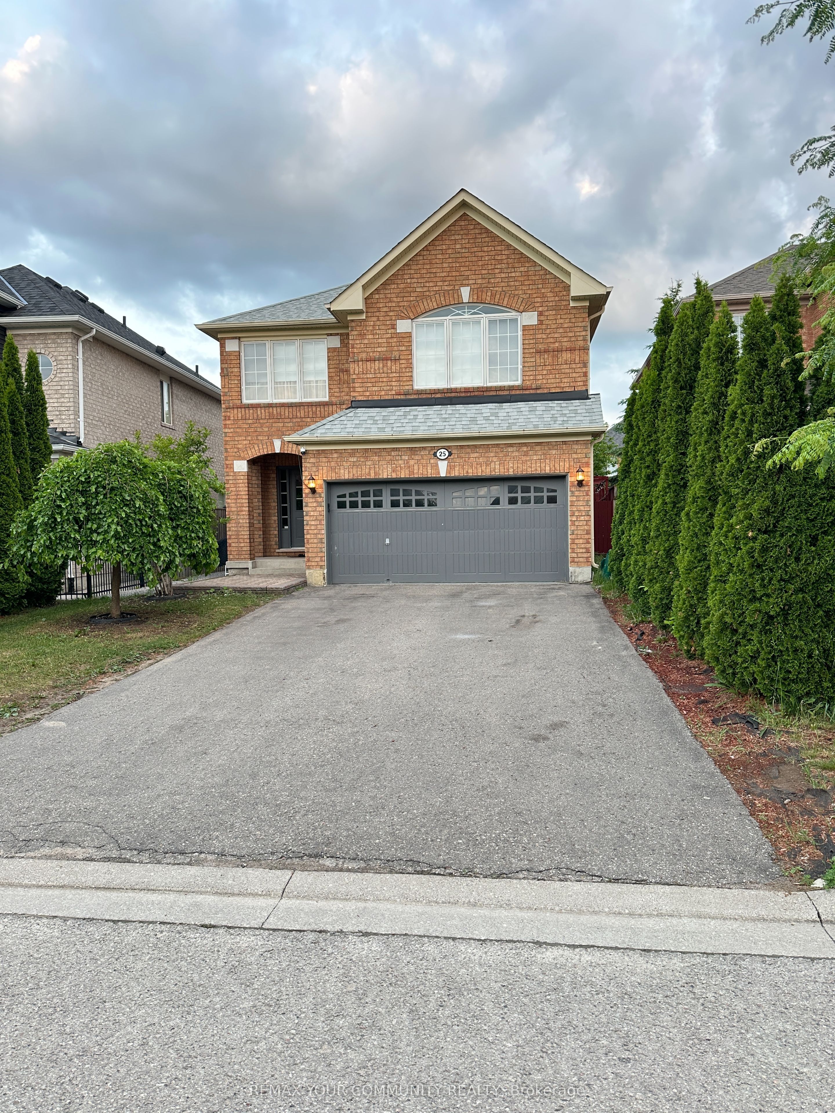 Bsmt-25 Fitzwilliam Avenue, Richmond Hill, ON, L4E 4N8