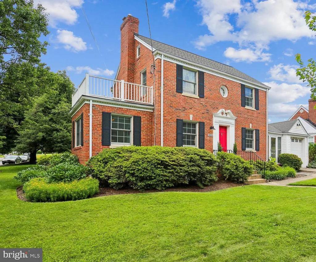10025 Reddick Drive, Silver Spring, MD 20901 photo 2