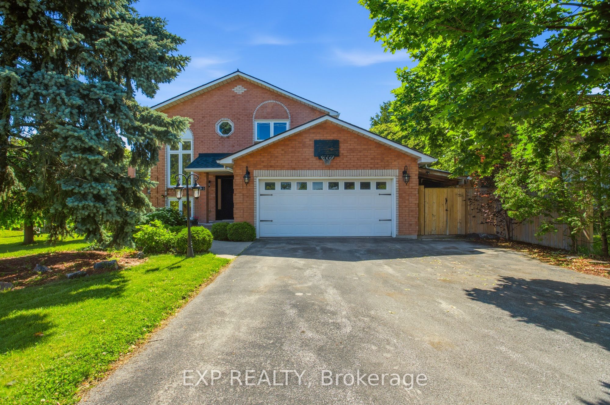 66 Casablanca Boulevard, Grimsby, ON, L3M 4S7
