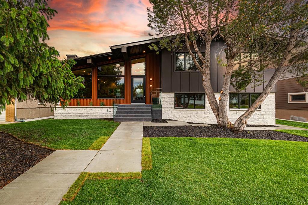 1311 Carlyle Road SW, Calgary, AB, T2V 2T9