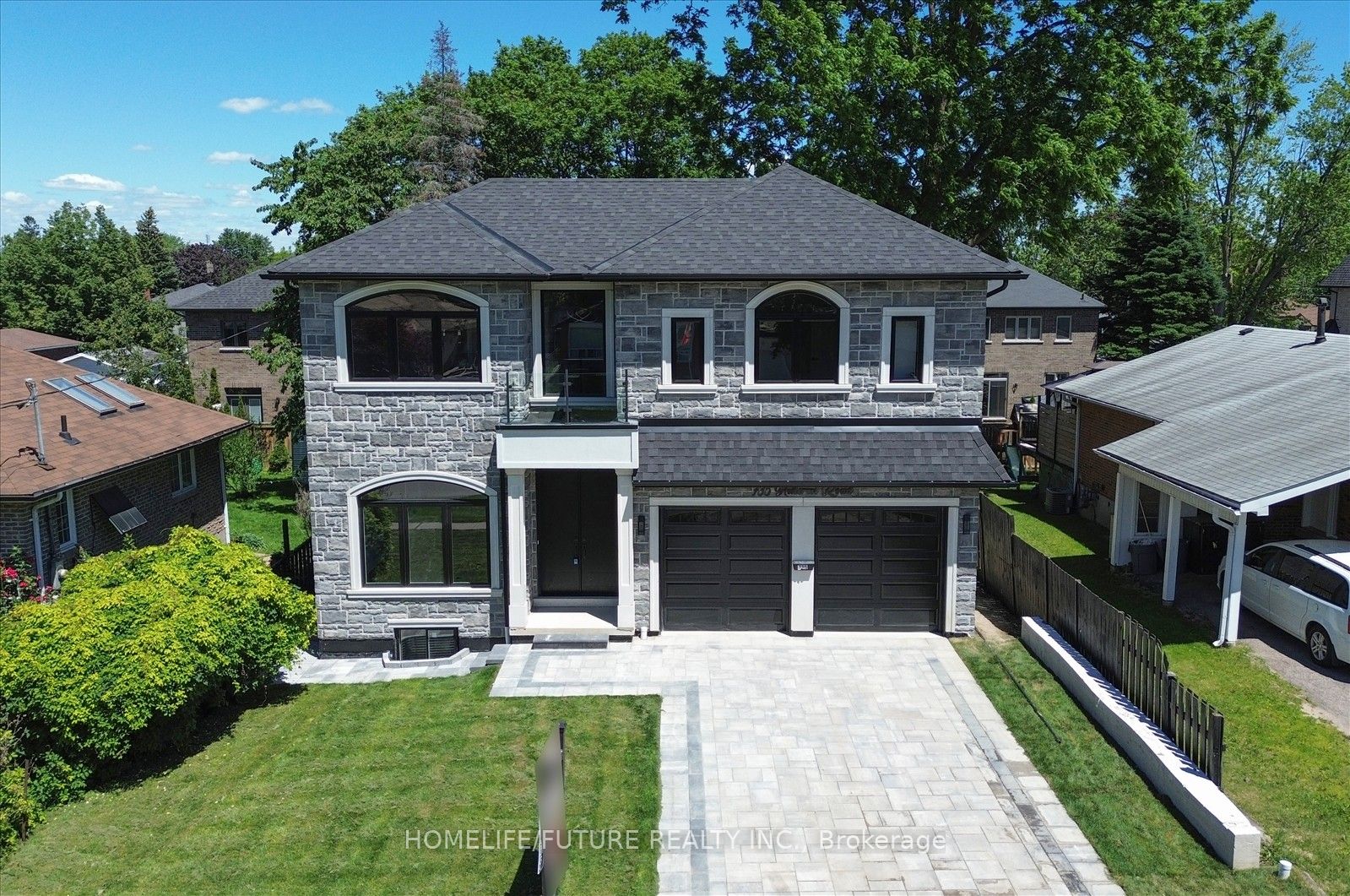 735 Hillcrest Road, Pickering, ON, L1W 2P3 photo 4