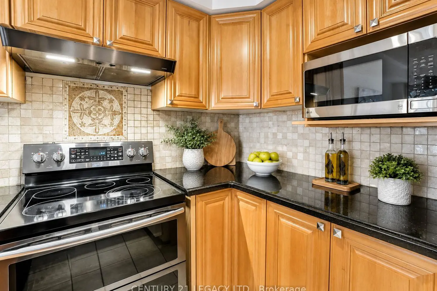 1098 Carding Mill Place photo 5