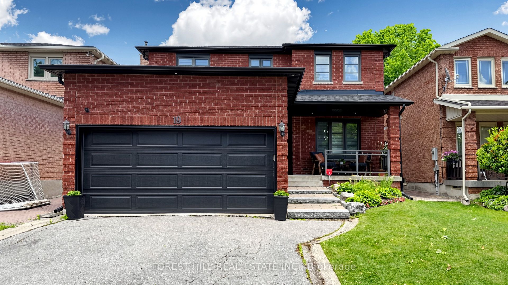 19 Romano Crescent, Vaughan, ON, L4L 7N2