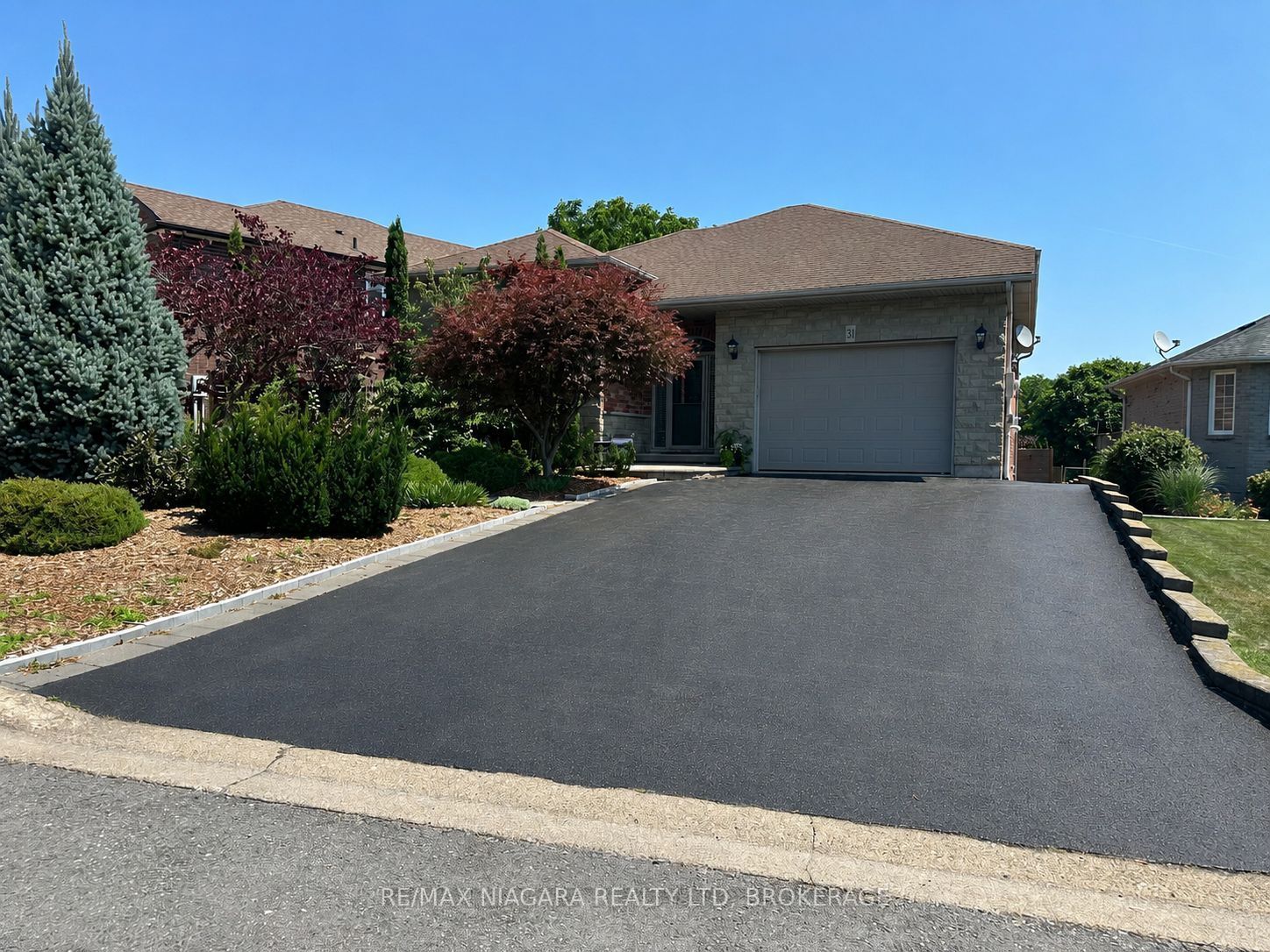 31 Hillcrest Road, Port Colborne, ON, L3K 6B4