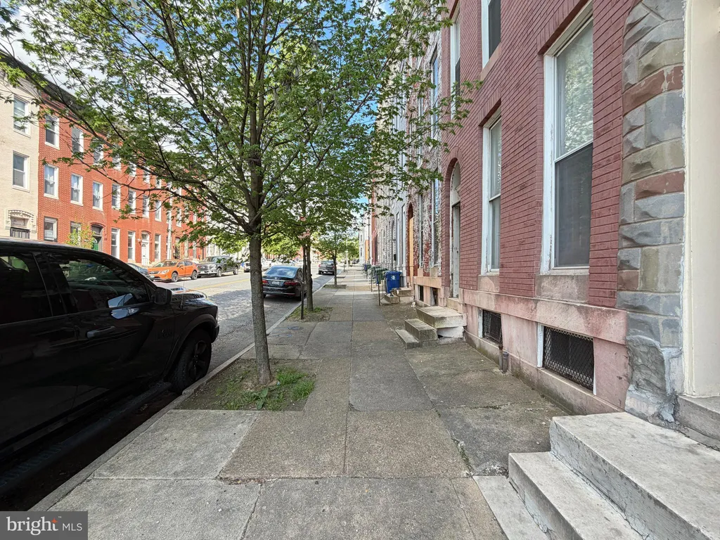 1329 W Lafayette Avenue, Baltimore, MD 21217