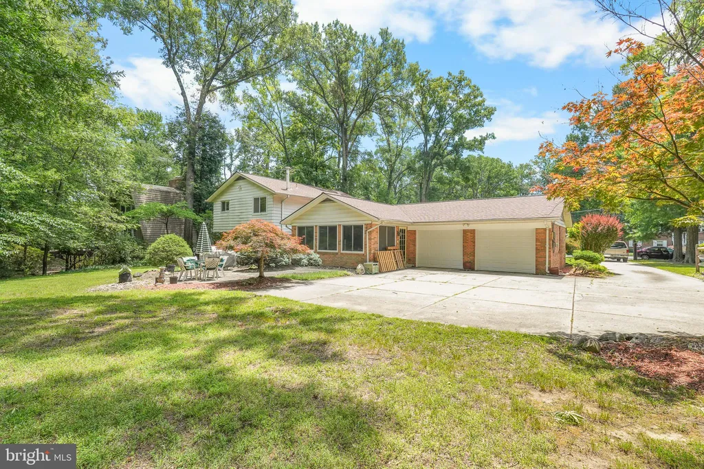 201 Swan Creek Road, Fort Washington, MD 20744