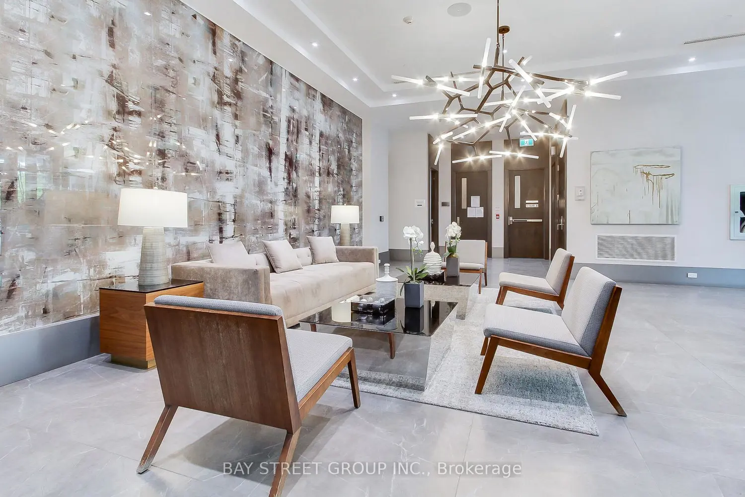 20 Fred Varley Drive 312