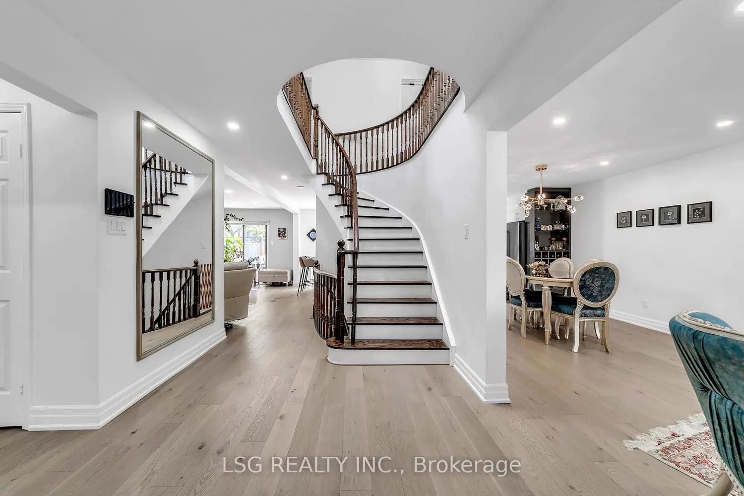 629 York Hill Boulevard