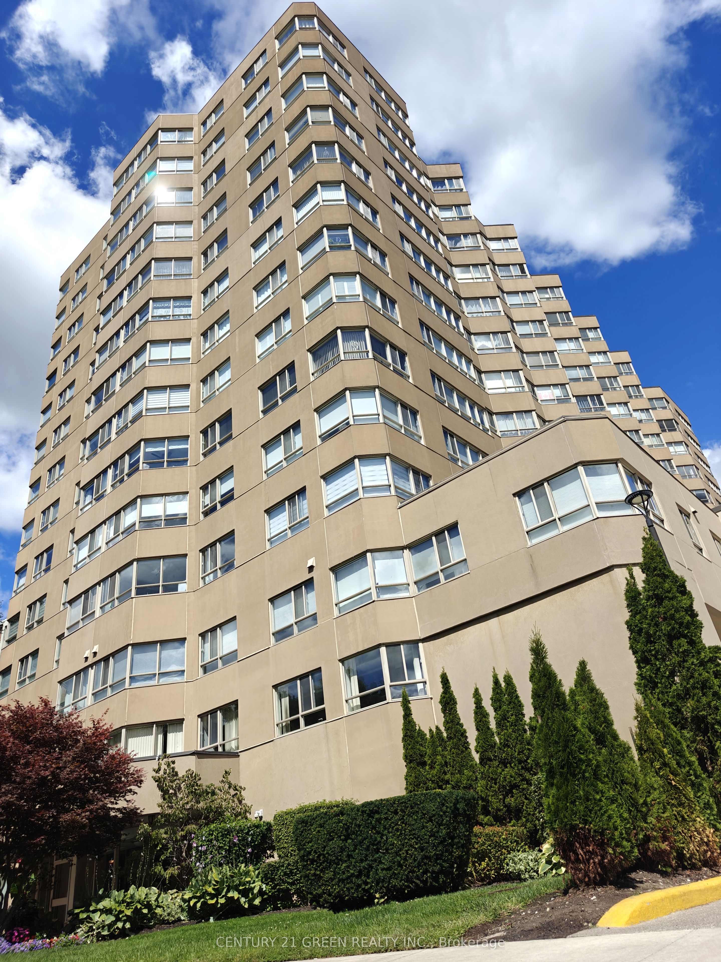 1206-4 Park Vista N/a, Toronto, ON, M4B 3M8