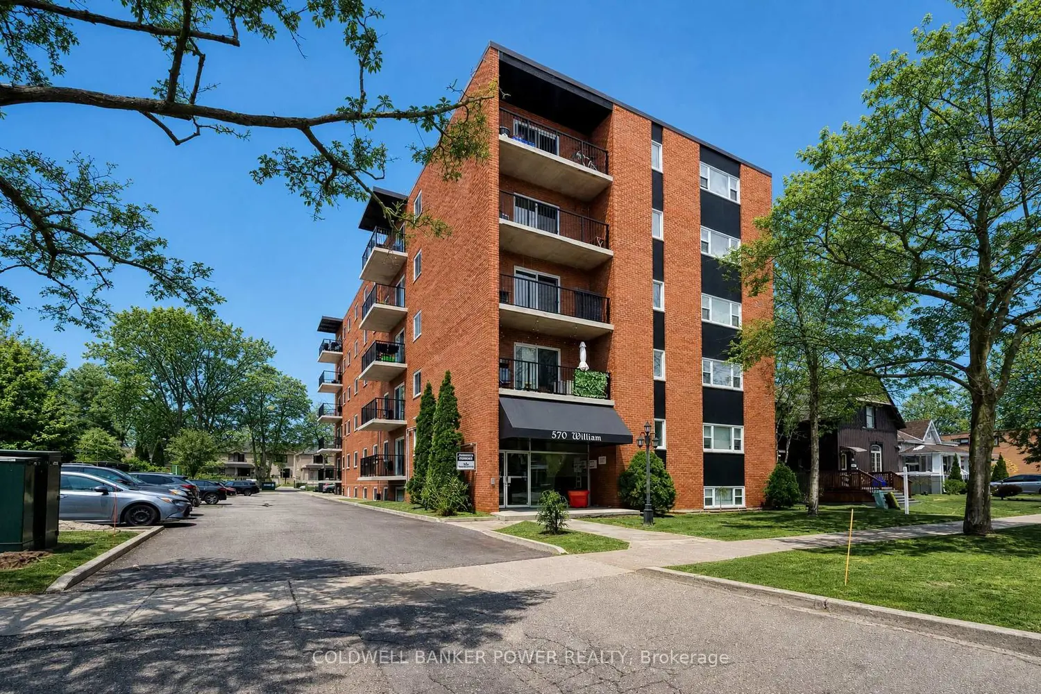 570 William Street 403