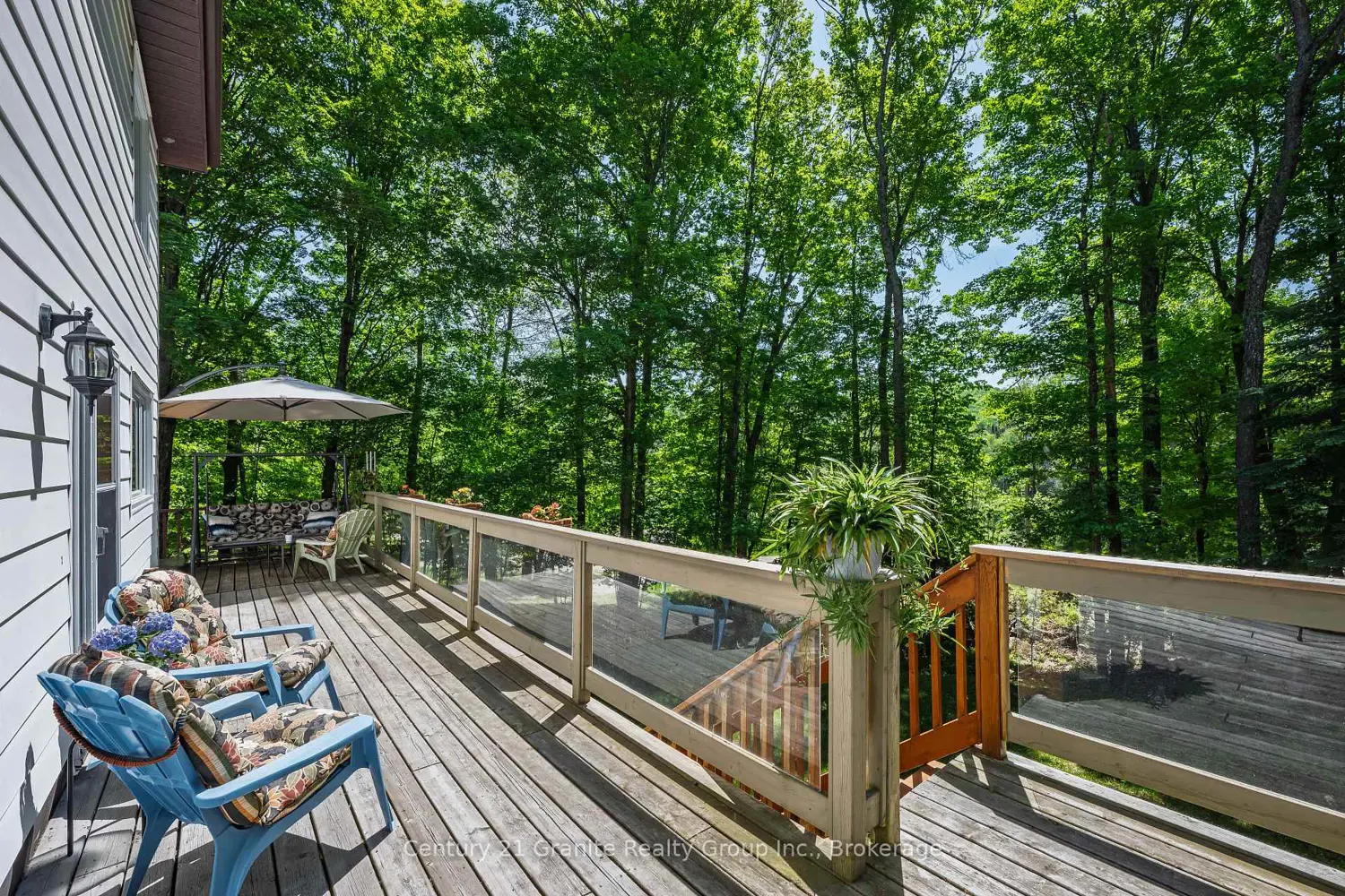 267 Riverside Drive photo 3