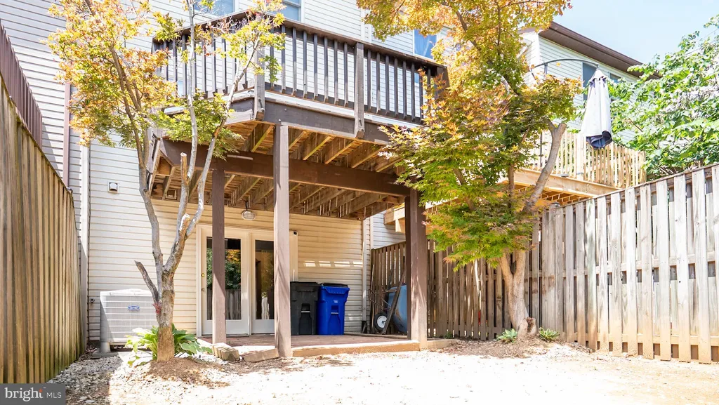 40 Victoria Square, Frederick, MD 21702