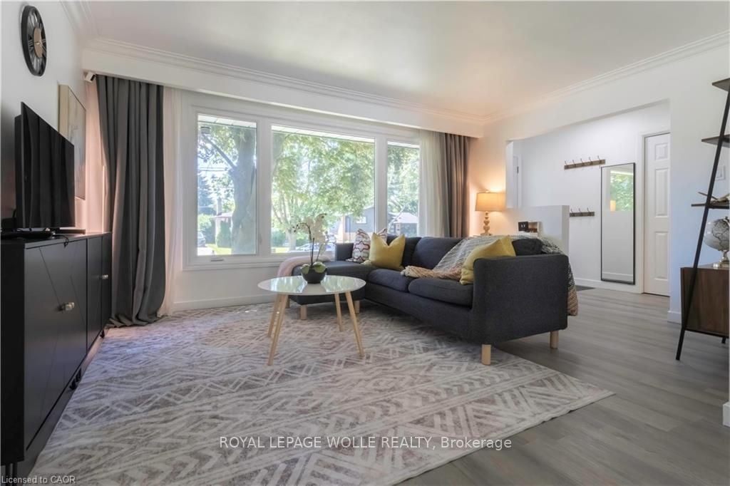 34 Golfview Road, Guelph, ON, N1E 1A6
