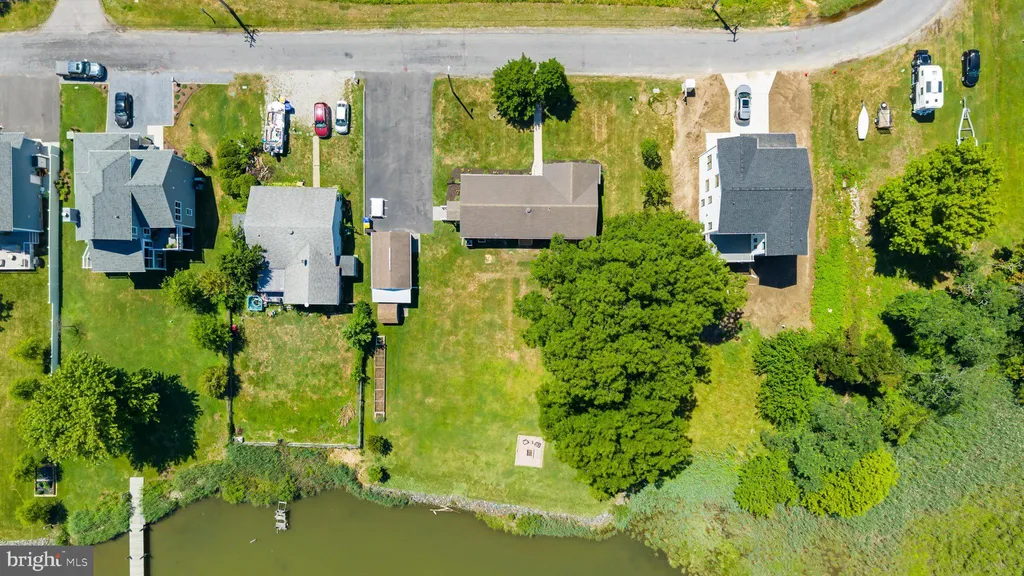 205 Riverside Drive, Chester, MD 21619