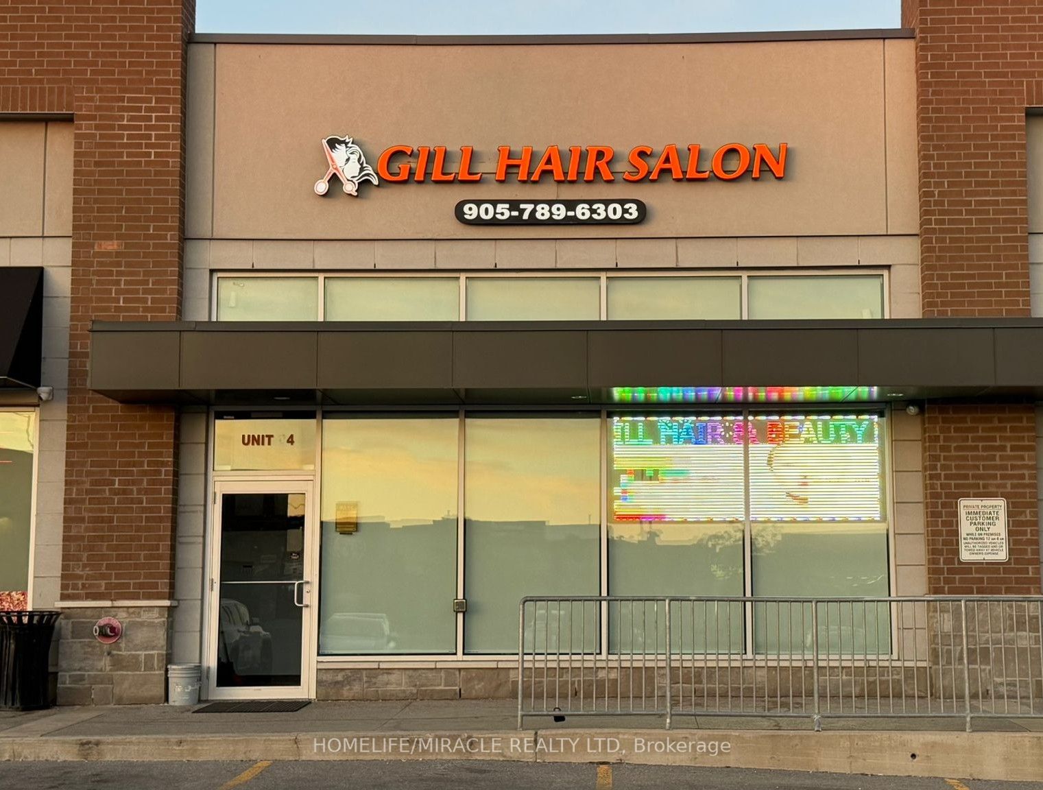#B4-9 Beaumaris Drive, Brampton, ON, L6T 5J6