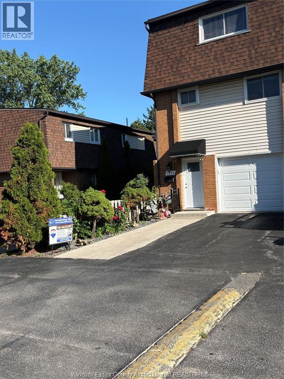 6266 Thornberry Crescent, Windsor, ON, N8T3A3