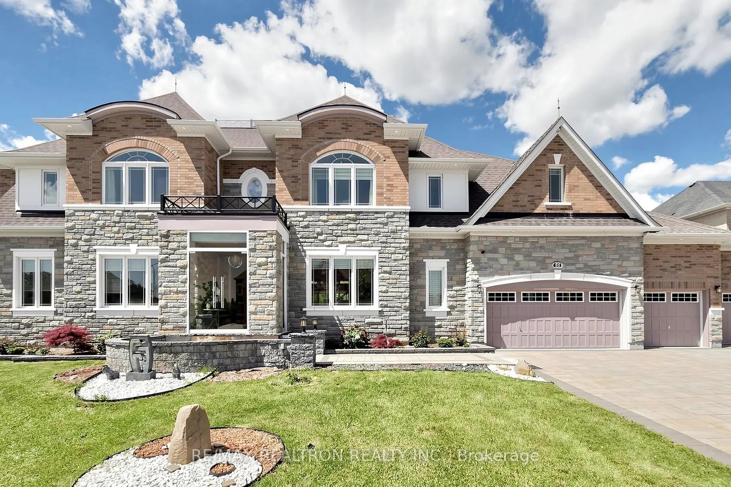 28 Sam Davis Court