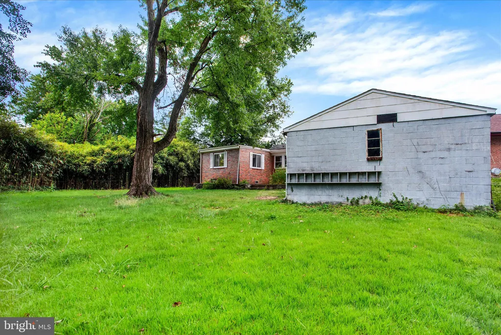 8215 16th Avenue, Hyattsville, MD 20783