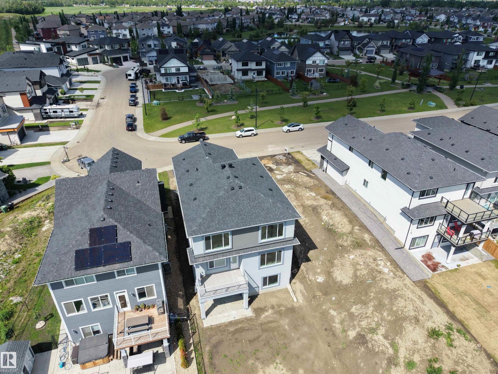 132 Edgewater Circle, Leduc, AB, T9E1K5 photo 2