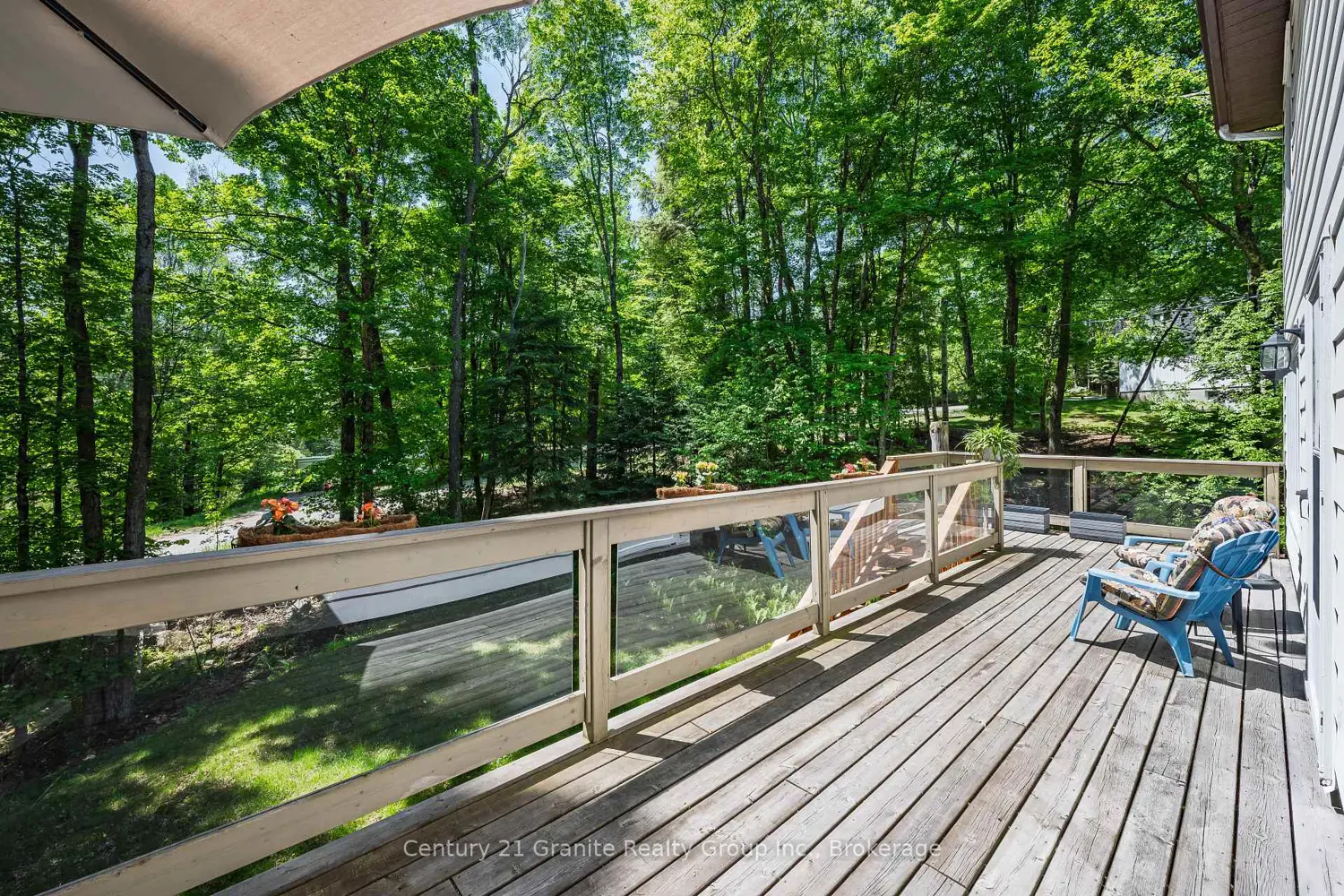 267 Riverside Drive photo 4