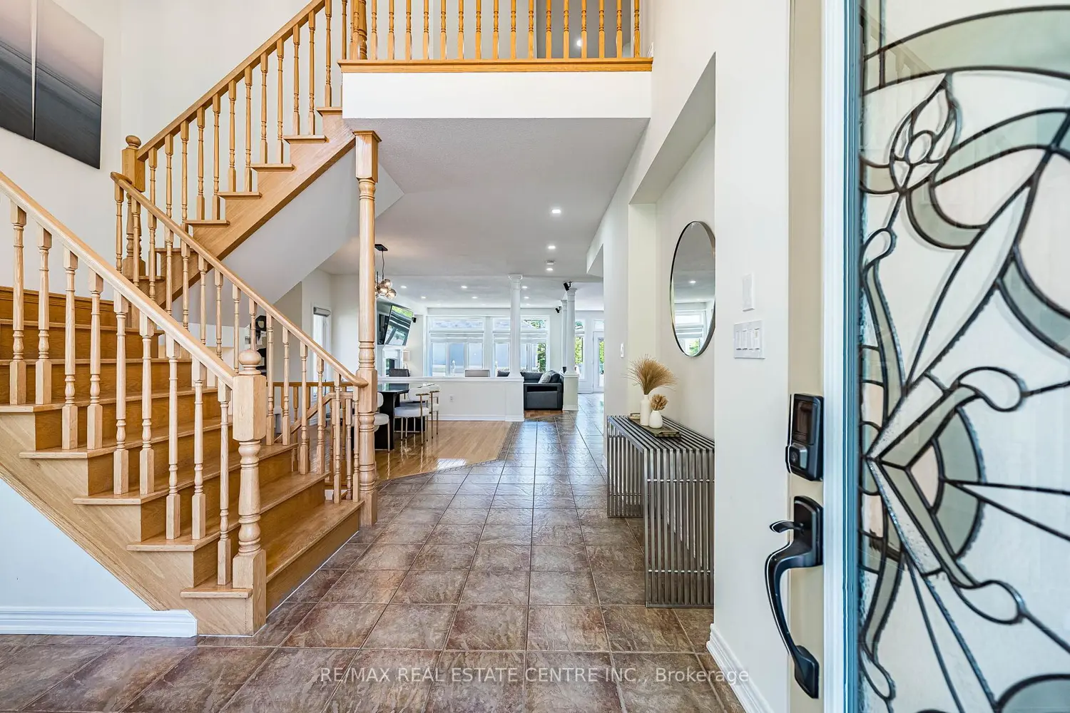 137 Cloverleaf Drive Ancaster