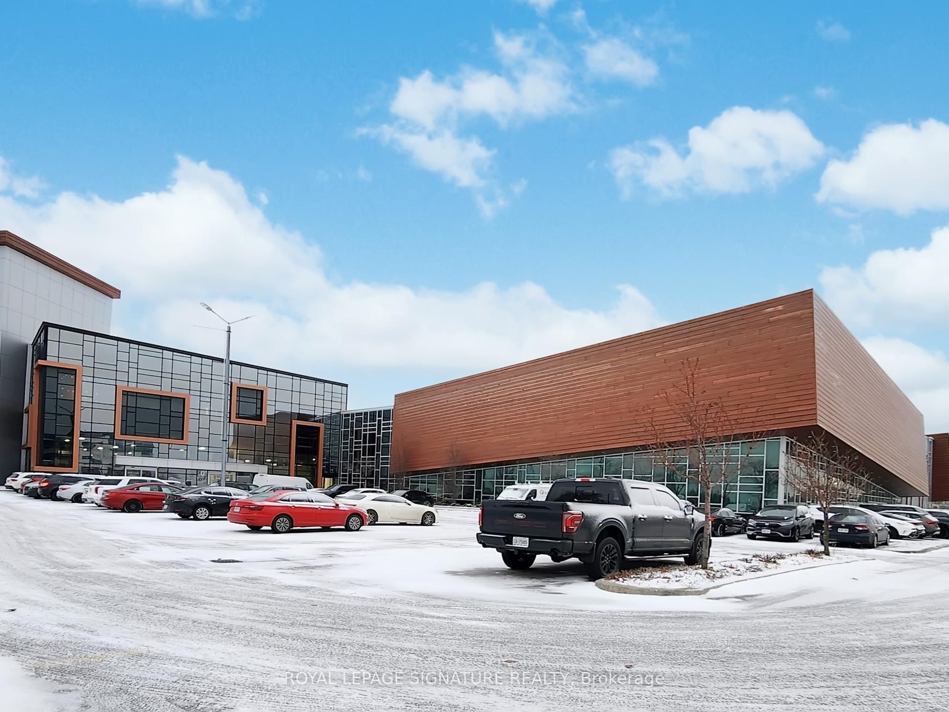 90-7250 Keele Street, Vaughan, ON, L4K 1Z8