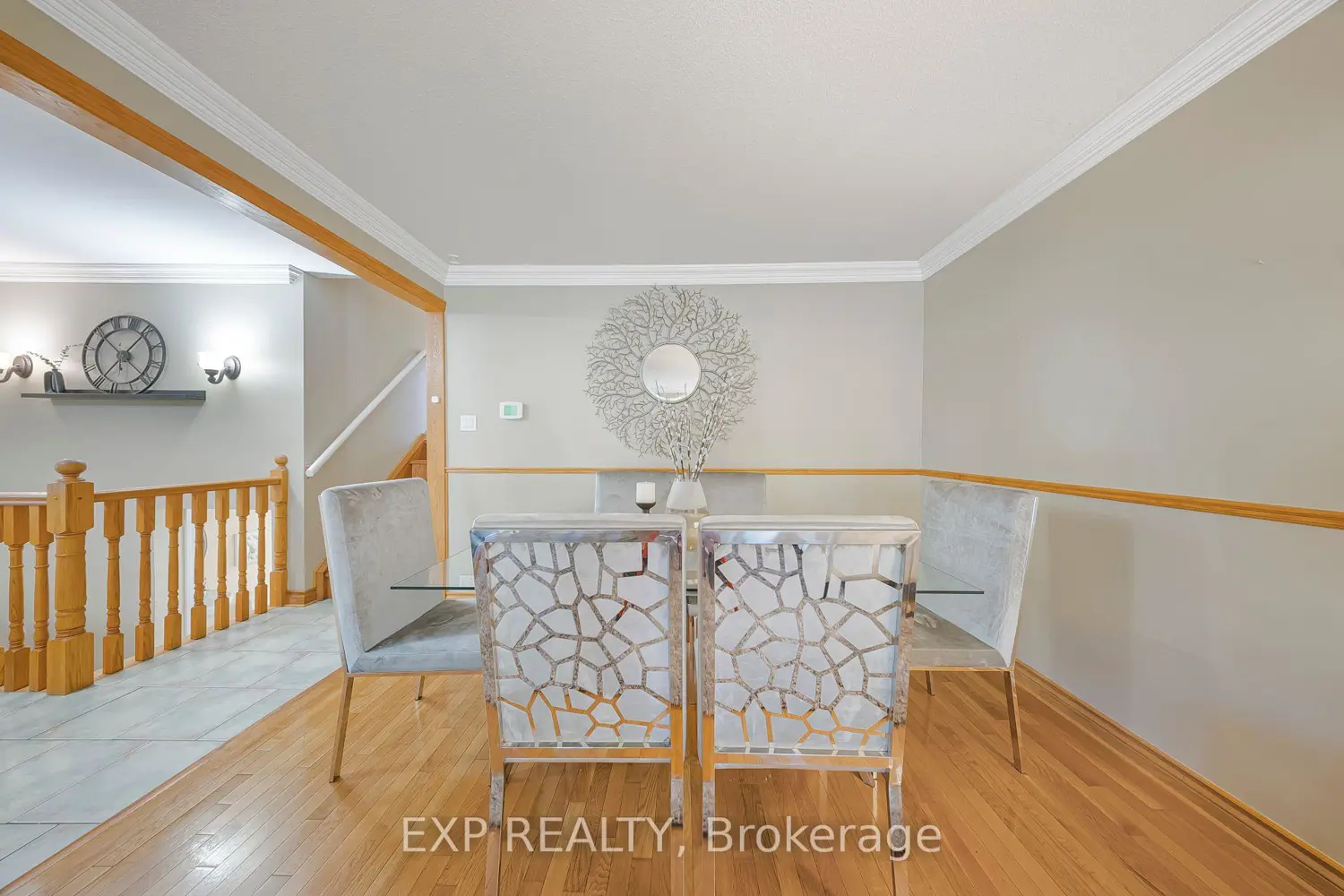 124 Dunsmere Drive photo 3