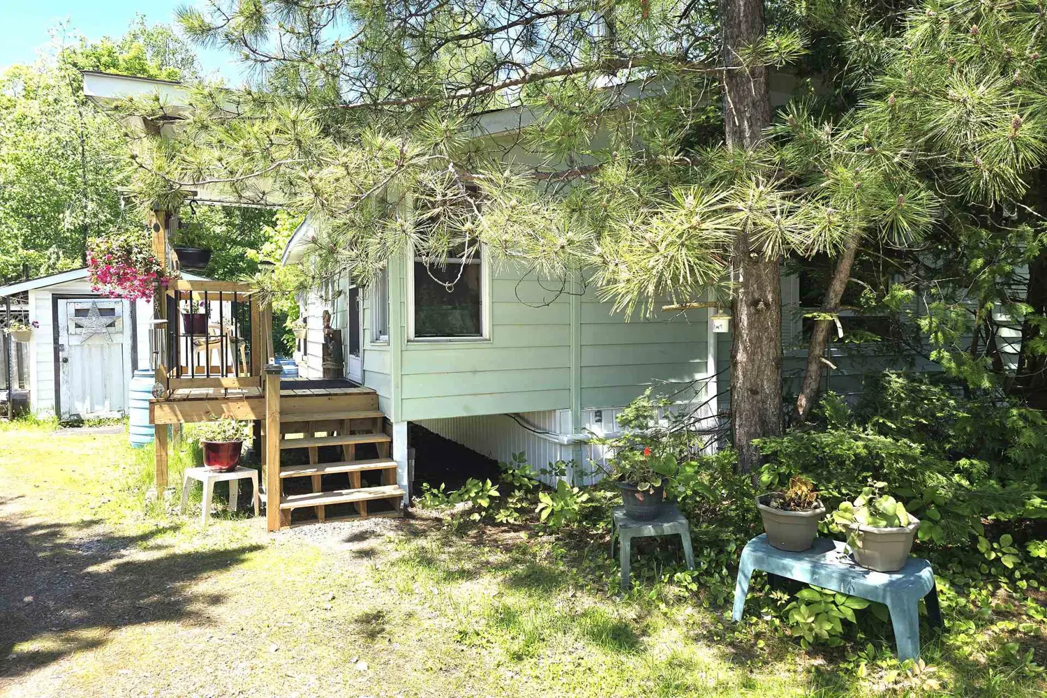 5887 Highway 11 20