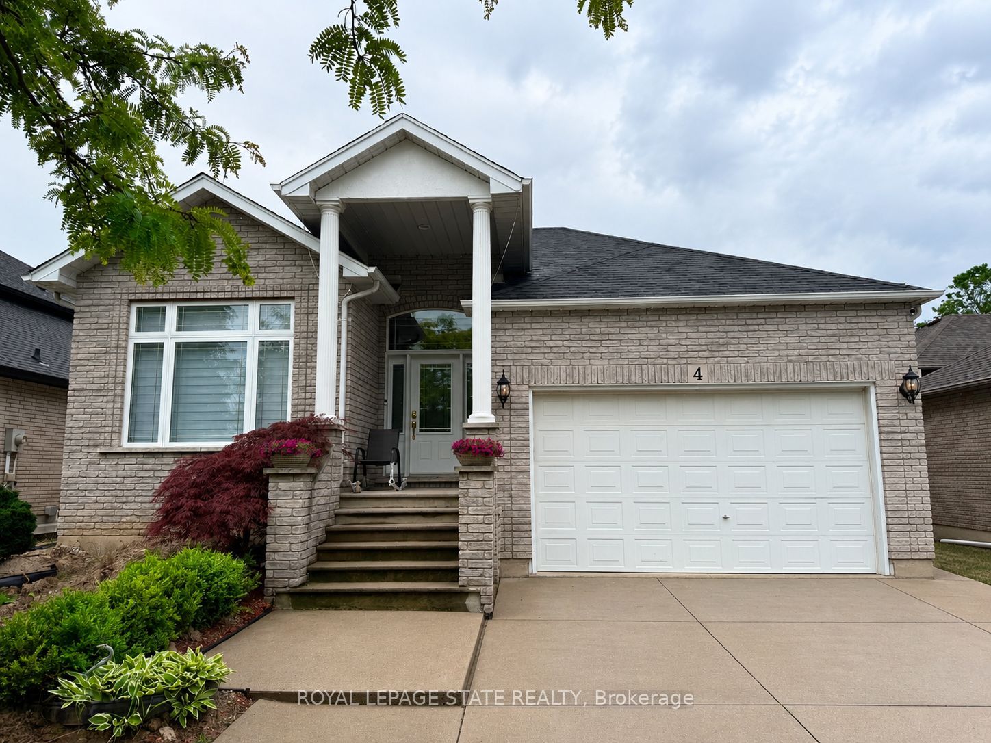 LOWER UNIT-4 Waterside Drive, Hamilton, ON, L8E 5T9