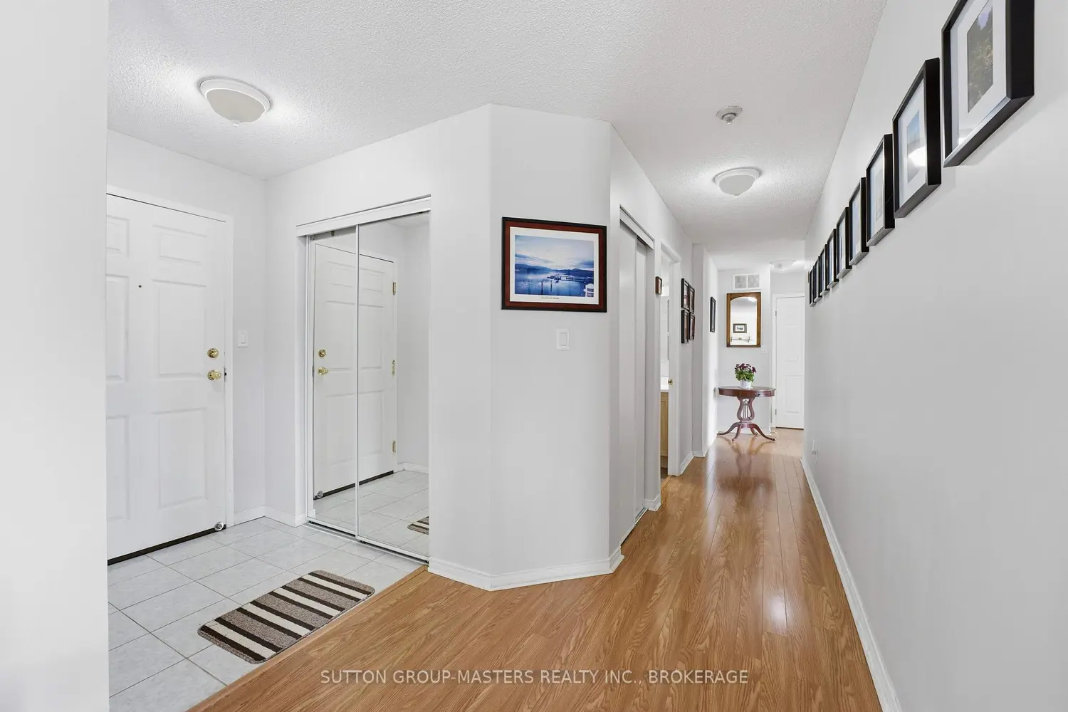 130 Wright Crescent 204 photo 3