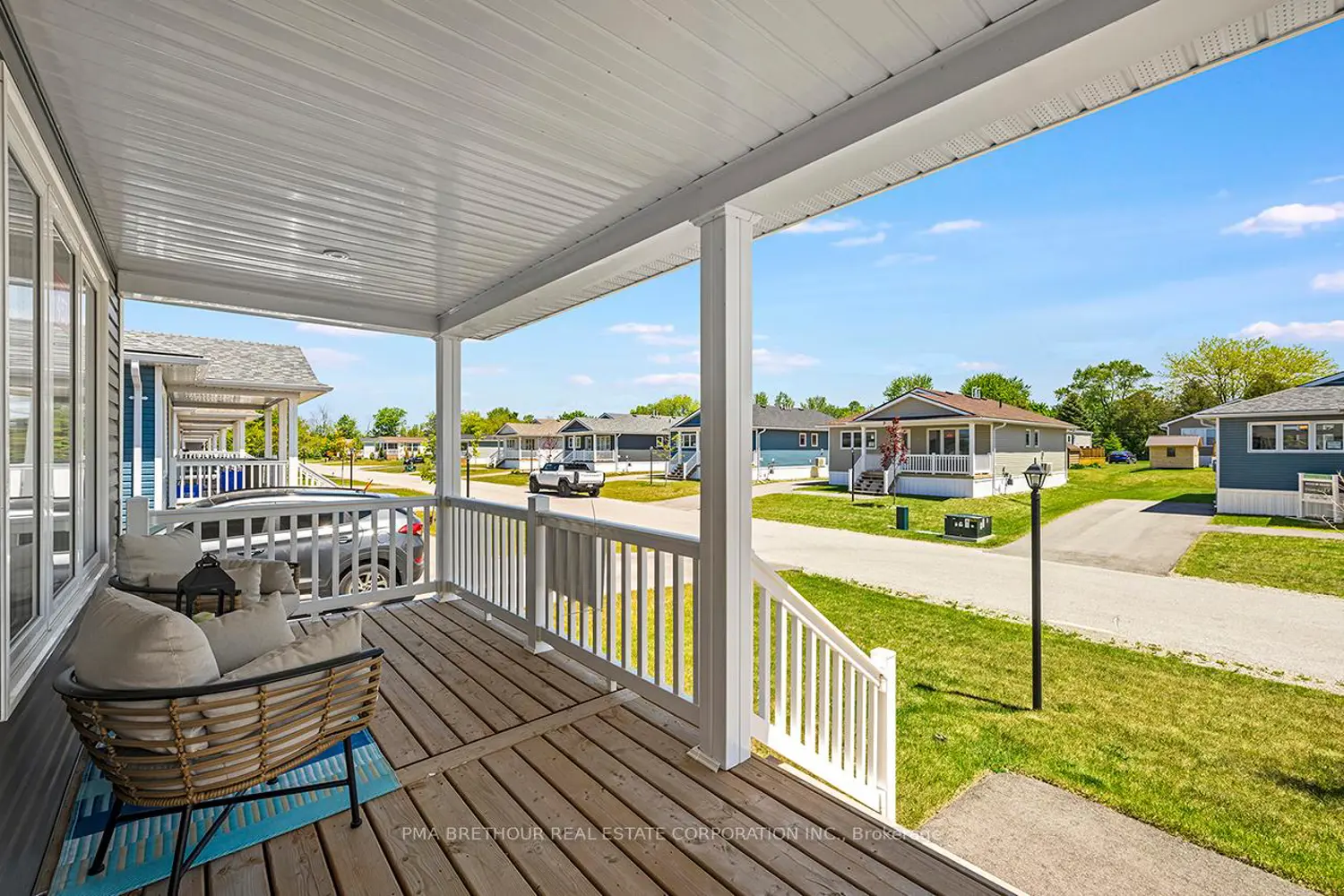 21 Bluffs View Boulevard