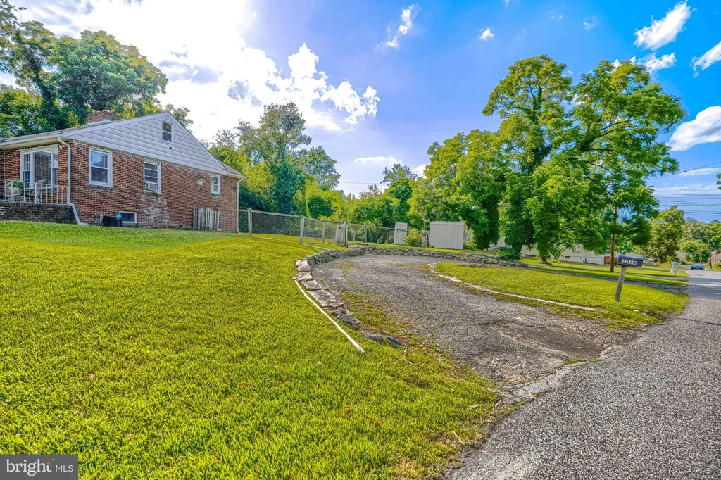 5010 Hazelwood Avenue, Baltimore, MD 21206
