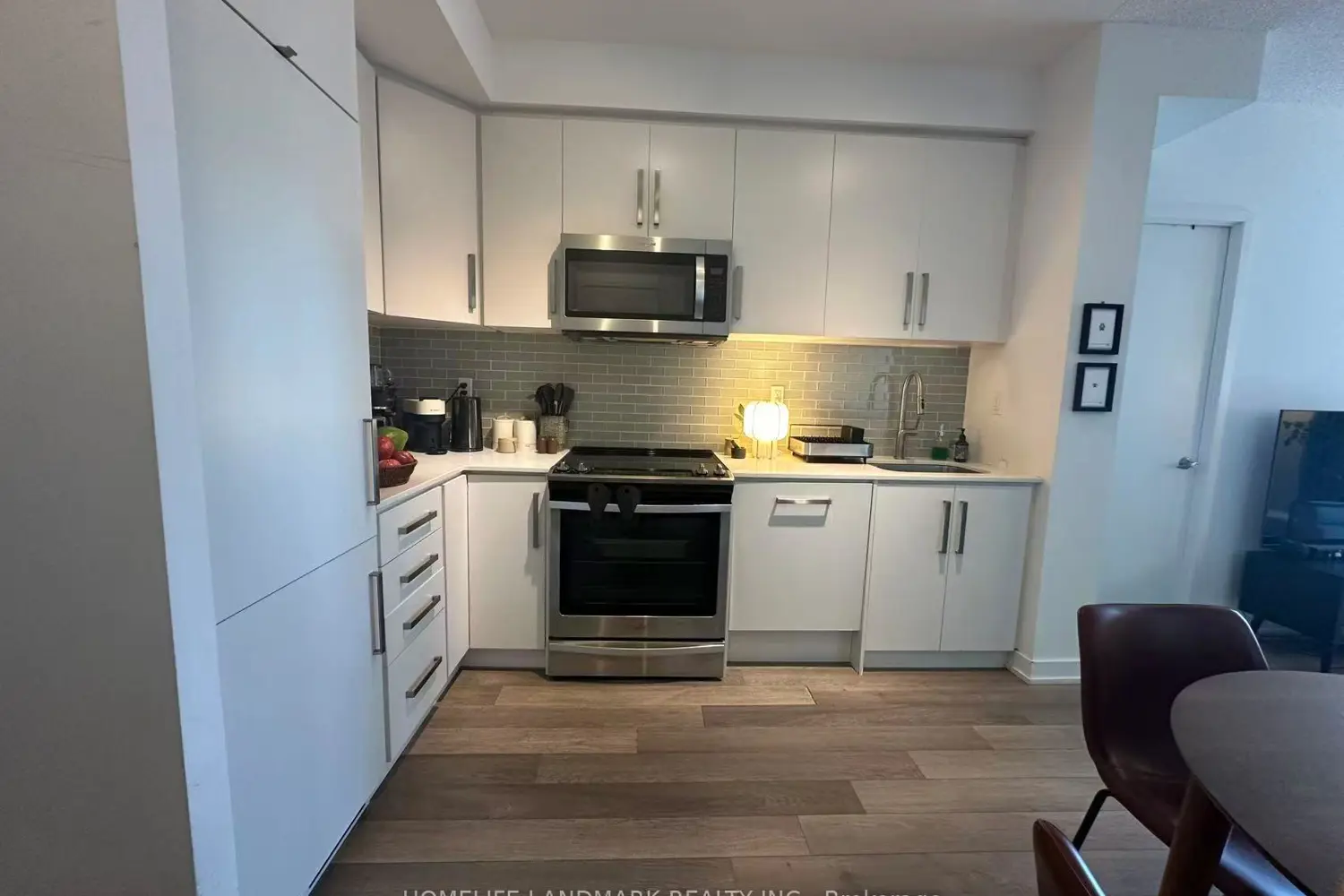 5180 Yonge Street 2807