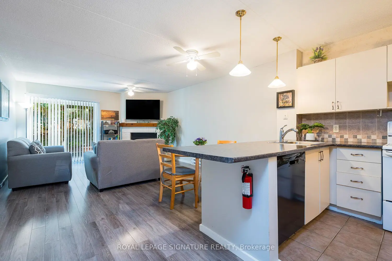 49 Trott Boulevard 179 photo 3