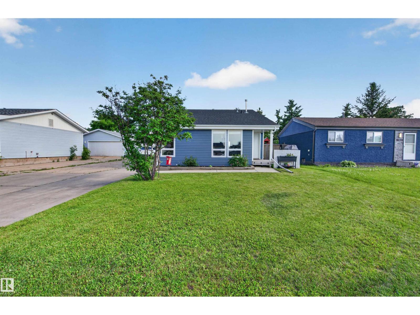 9417 98 Avenue, Morinville, AB, T8R1J5