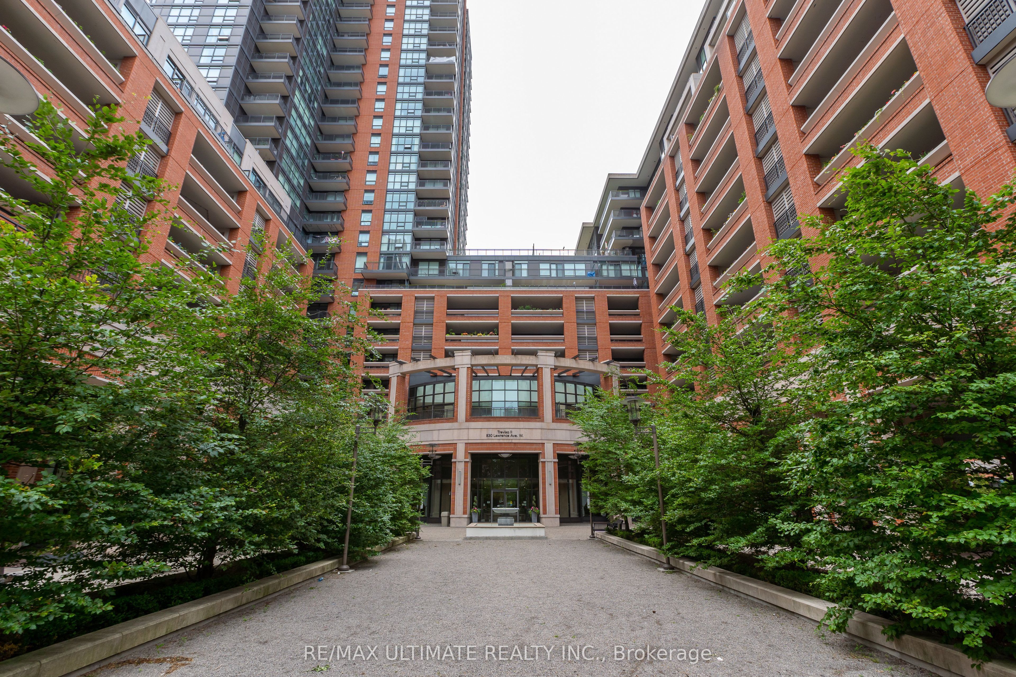 308-830 Lawrence Avenue W, Toronto, ON, M6A 0B6