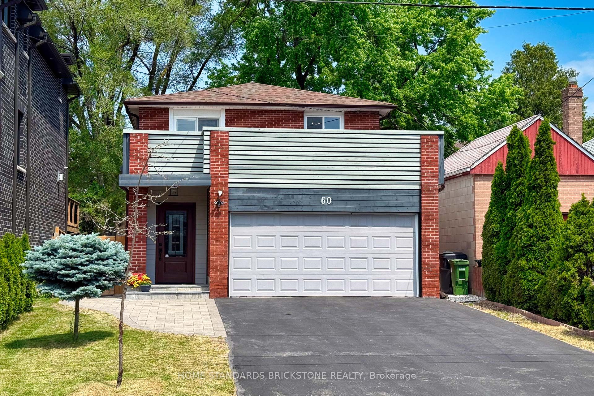 60 Madawaska Avenue, Toronto, ON, M2M 2R3