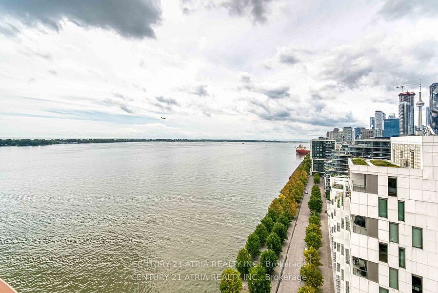LPH12-155 Merchants' Wharf N/a, Toronto, ON, M5A 0P2